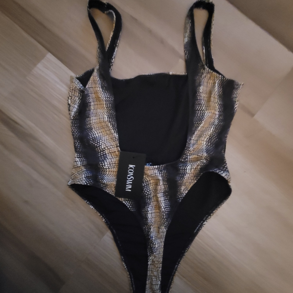 Thong Bathing suit, XL, multi color